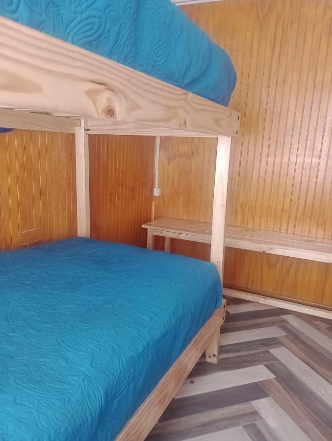 Isla Yu Backpacker Hostel Puerto Natales Exterior photo