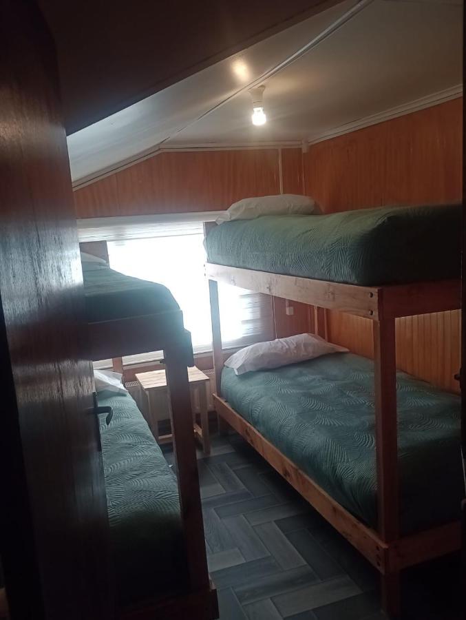 Isla Yu Backpacker Hostel Puerto Natales Exterior photo